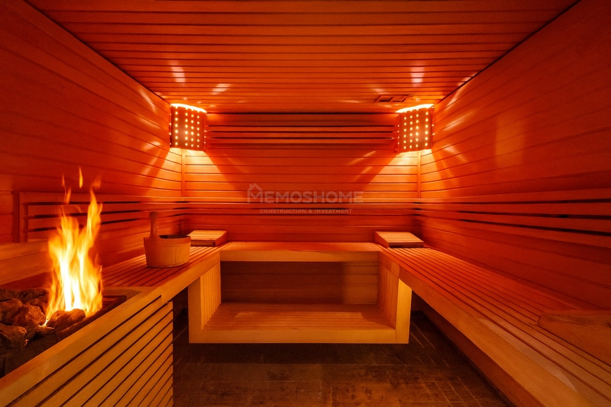 Granada Boutique Møblert 2+1