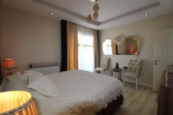 ASLAN'DAN MEZİTLİ DE GENİŞ SOSYAL ALANLI LÜKS 4+1 FIRSAT DAİRE