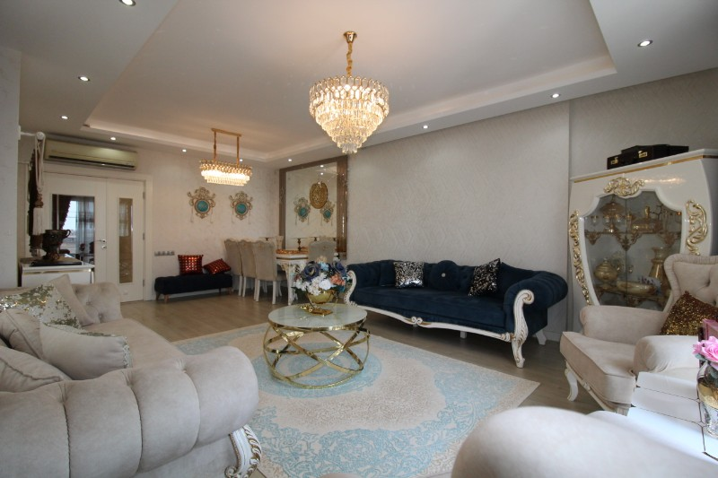 ASLAN'DAN MEZİTLİ DE GENİŞ SOSYAL ALANLI LÜKS 4+1 FIRSAT DAİRE