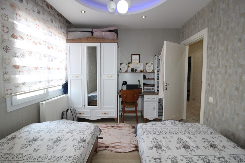 ASLAN'DAN MEZİTLİ DE GENİŞ SOSYAL ALANLI LÜKS 4+1 FIRSAT DAİRE