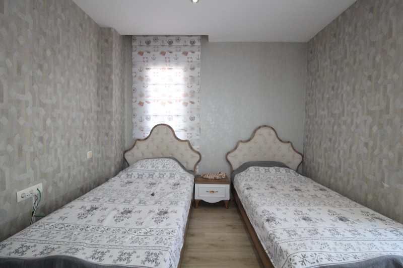 ASLAN'DAN MEZİTLİ DE GENİŞ SOSYAL ALANLI LÜKS 4+1 FIRSAT DAİRE