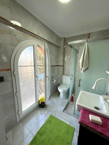 Didim'de Havuzlu Site İçerisinde Satılık 4+1 Villa