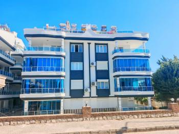 Altınkum Karakış Sitesinde Satılık 4+1 Apartman Dubleksi