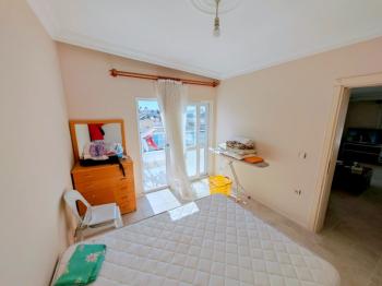 Altınkum Karakış Sitesinde Satılık 4+1 Apartman Dubleksi