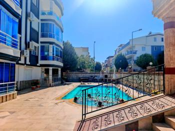 Altınkum Karakış Sitesinde Satılık 4+1 Apartman Dubleksi