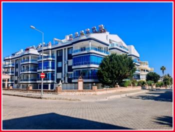 Altınkum Karakış Sitesinde Satılık 4+1 Apartman Dubleksi