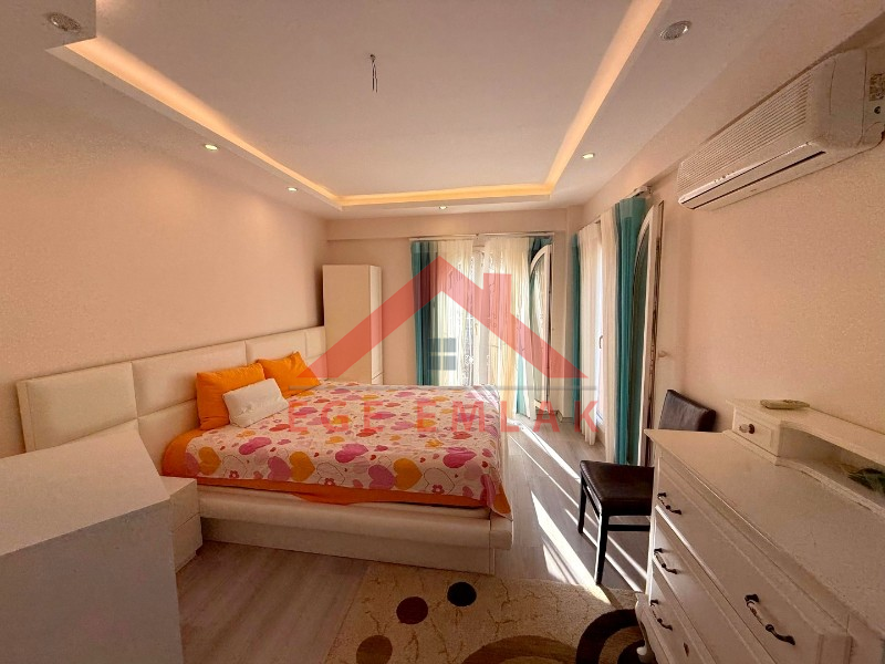 Didim'de Havuzlu Site İçerisinde Satılık 4+1 Villa