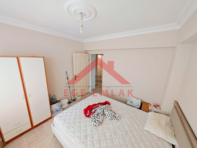 Altınkum Karakış Sitesinde Satılık 4+1 Apartman Dubleksi