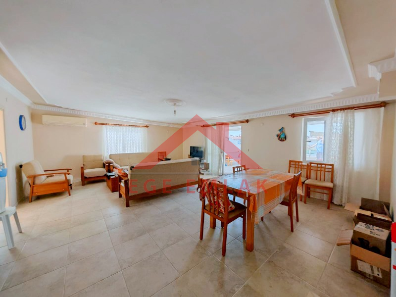 Altınkum Karakış Sitesinde Satılık 4+1 Apartman Dubleksi