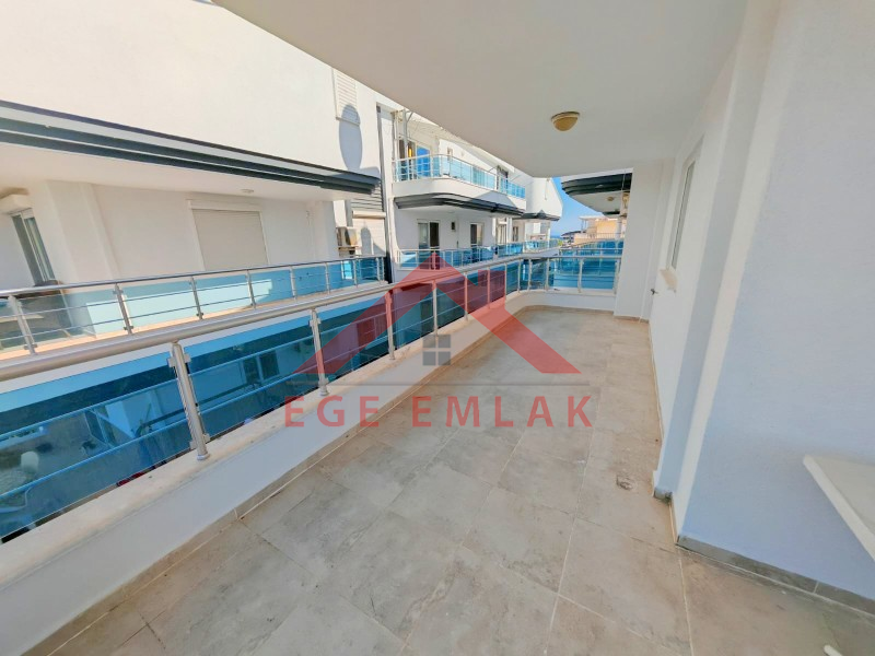 Altınkum Karakış Sitesinde Satılık 4+1 Apartman Dubleksi