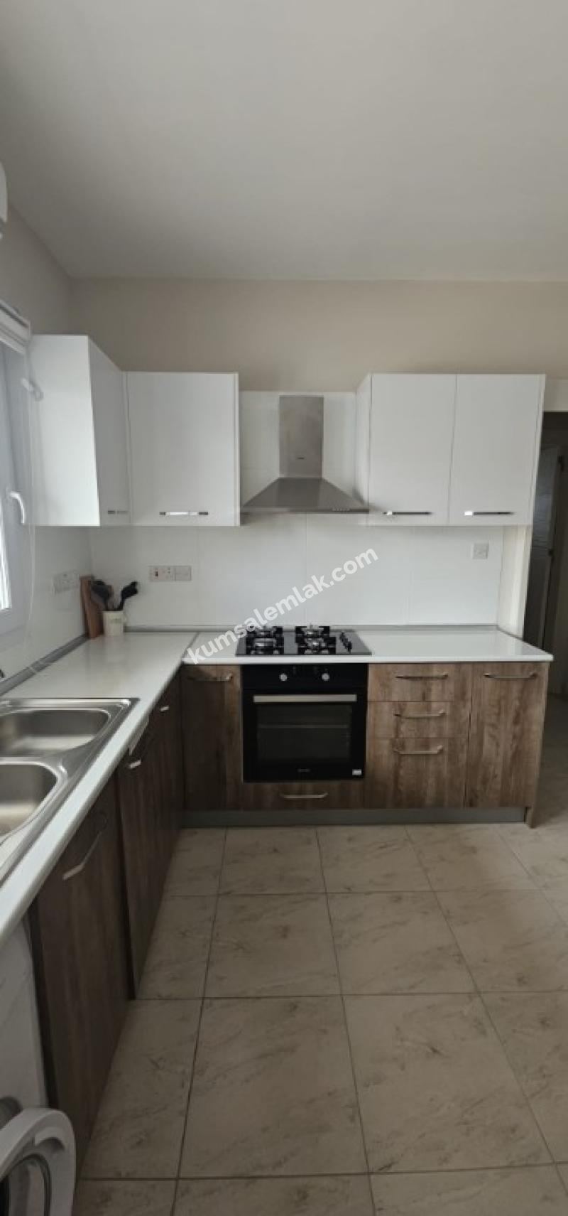 MAĞUSA KALİLAND'DA SATILIK  2+1  DAİRE