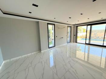 Didim'de Fırsat Tam Müstakil Villa