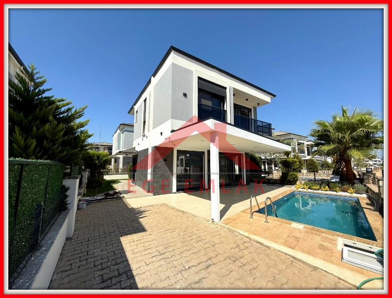 Didim'de Fırsat Tam Müstakil Villa