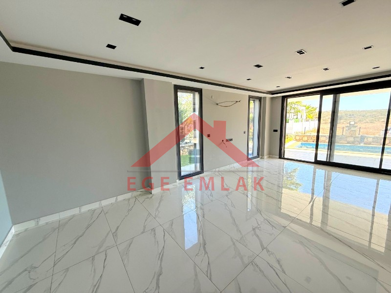 Didim'de Fırsat Tam Müstakil Villa