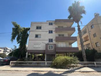 K.KAYMAKLIDA SATILIK KOMPLE BİNA