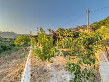 Marmaris Bayır’da doğayla iç içe bir yaşam fırsatı Prefabrik Ev ve Arsası