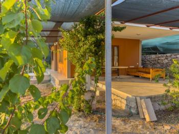Marmaris Bayır’da doğayla iç içe bir yaşam fırsatı Prefabrik Ev ve Arsası