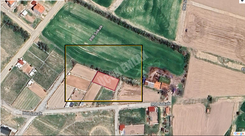 AFYON ÜÇOK EMLAKTAN BEYAZIT MAH SATILIK 643M² İMARLI ARSA