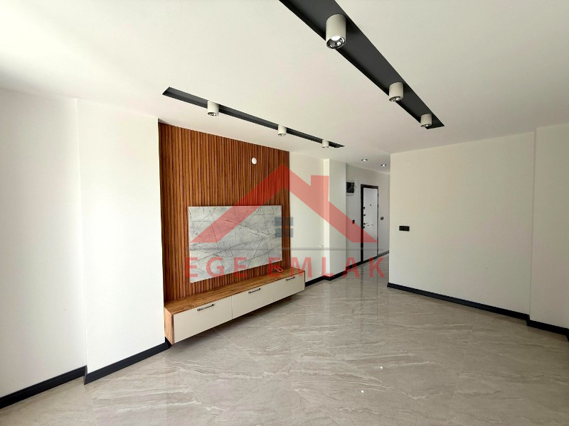 Didim'de Daire Parasına Satılık 2+1 Ayrı Mutfaklı Yazlık