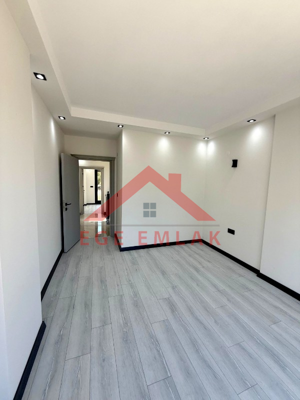 Didim'de Daire Parasına Satılık 2+1 Ayrı Mutfaklı Yazlık