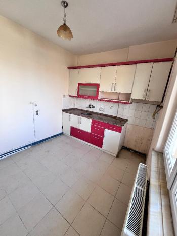GÜVENAY – ÇORUM KAFKAS EVLERİ CAMİİ ARKASI – 3+1 SATILIK DAİRE