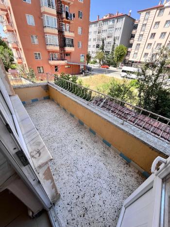 GÜVENAY – ÇORUM KAFKAS EVLERİ CAMİİ ARKASI – 3+1 SATILIK DAİRE