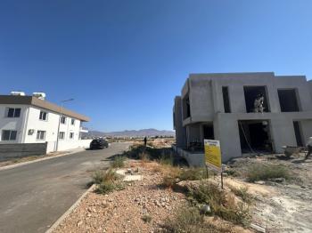 YENİKENT'DE TÜRK MALI İKİZ MÜSTAKİL