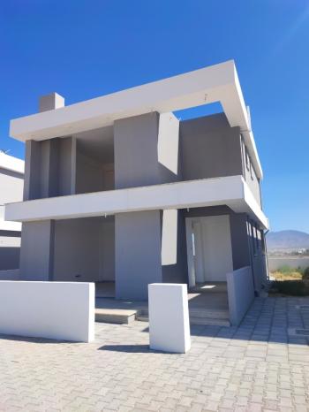 GÖNYELİ BATIKENT'DE MÜSTAKİL VİLLA