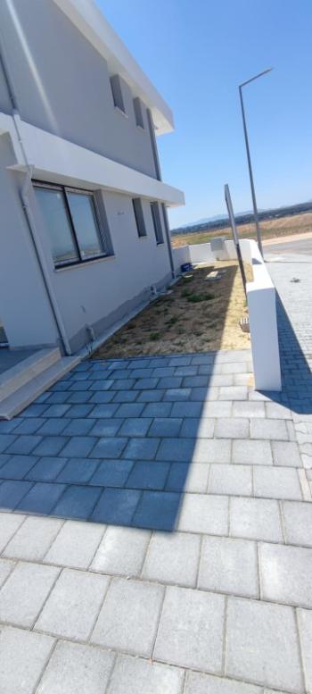 GÖNYELİ BATIKENT'DE MÜSTAKİL VİLLA