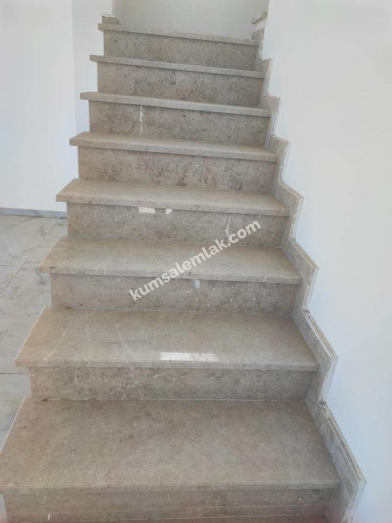 GÖNYELİ BATIKENT'DE MÜSTAKİL VİLLA