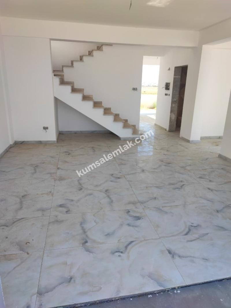 GÖNYELİ BATIKENT'DE MÜSTAKİL VİLLA