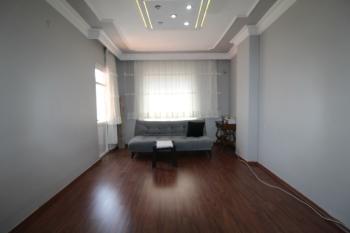 ASLAN'DAN TOROS ÜNİVER.CİV GENİŞ METRAJLI FULL YAPILI FIRSAT 3+1