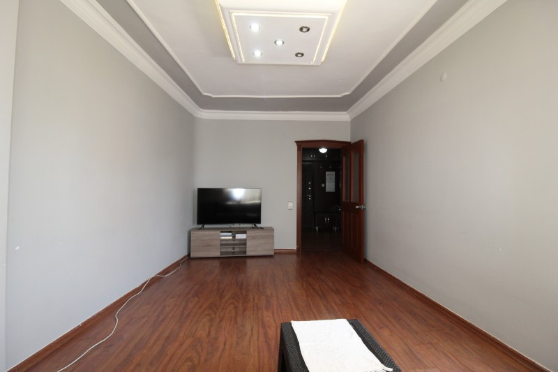 ASLAN'DAN TOROS ÜNİVER.CİV GENİŞ METRAJLI FULL YAPILI FIRSAT 3+1