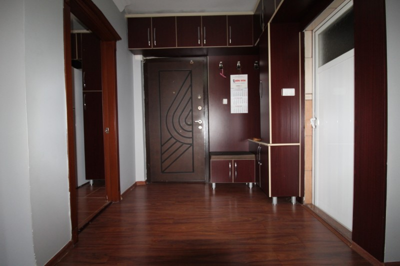 ASLAN'DAN TOROS ÜNİVER.CİV GENİŞ METRAJLI FULL YAPILI FIRSAT 3+1