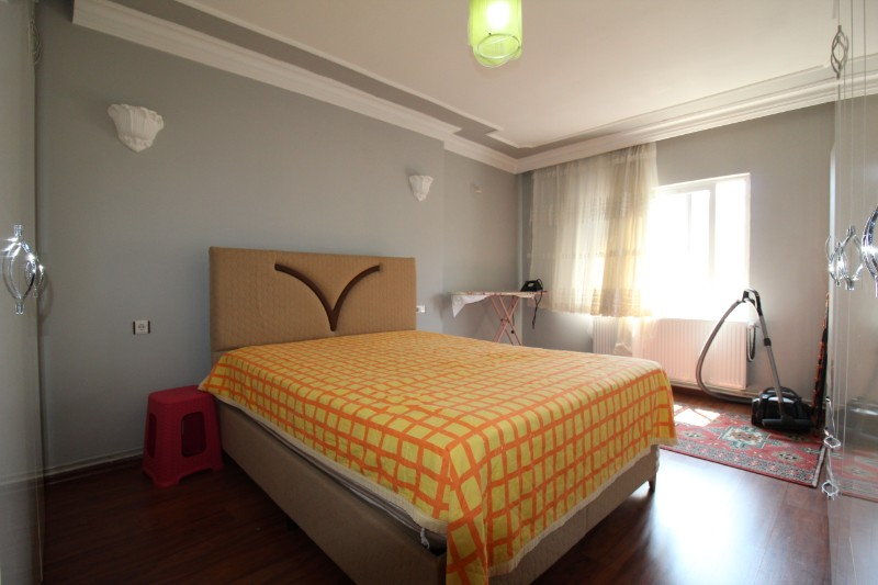 ASLAN'DAN TOROS ÜNİVER.CİV GENİŞ METRAJLI FULL YAPILI FIRSAT 3+1