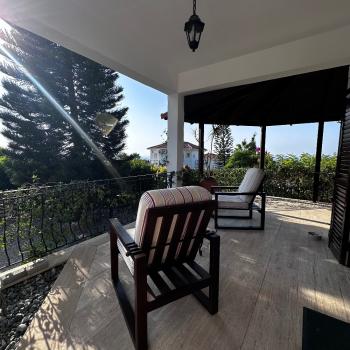 Girne Bellapaiste Eşsiz Manzaralı Satılık 3+1 Havuzlu Villa