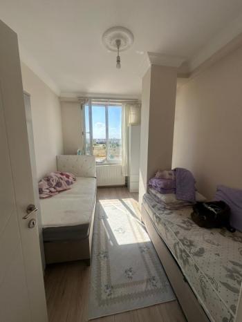 AFYON ÜÇOK EMLAKTAN ERENLER MAH KİRALIK 2+0 EŞYALI TEMİZ ARAKAT DAİRE