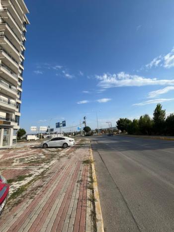 AFYON ÜÇOK EMLAKTAN ALİ İHSAN PAŞA MAH KİRALIK LÜX ARAKAT  3+1 135M²