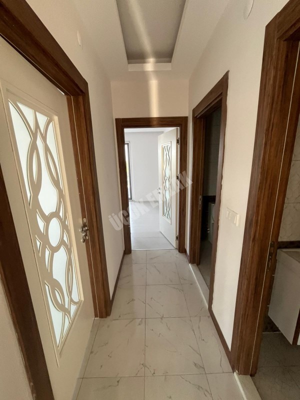 AFYON ÜÇOK EMLAKTAN ALİ İHSAN PAŞA MAH KİRALIK LÜX ARAKAT  3+1 135M²