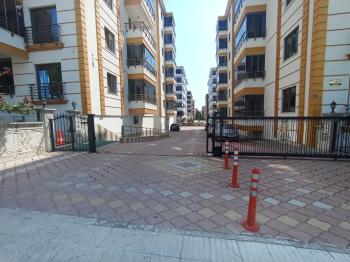 Güvenay - Çorum Merkez Buharaevler Mahallesi Altın park Sitesi 4+1 Kiralık Daire 