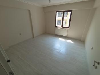 Güvenay - Çorum Merkez Buharaevler Mahallesi Altın park Sitesi 4+1 Kiralık Daire 