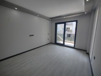 Didim Yeni Mahalle’de 2+1 Arakat Daire — Balkonlu, Krediye Uygun