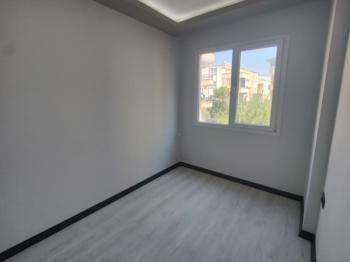 Didim Yeni Mahalle’de 2+1 Arakat Daire — Balkonlu, Krediye Uygun