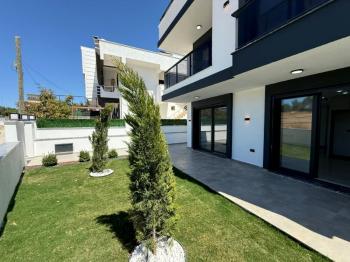 Didim'de Satılık Sıfır 3+1 Villa