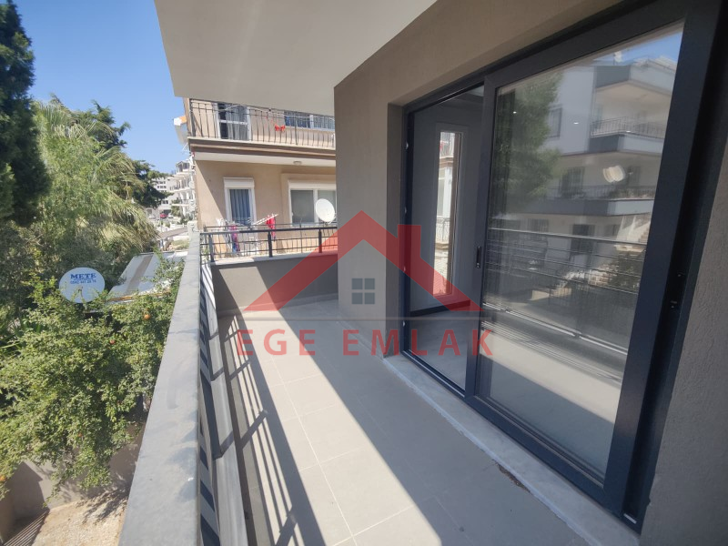 Didim Yeni Mahalle’de 2+1 Arakat Daire — Balkonlu, Krediye Uygun