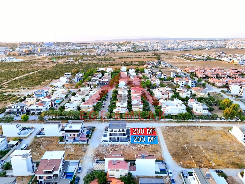 Didim Efeler Mahallesi’nde Yatırımlık Yan Yana Villa Arsası