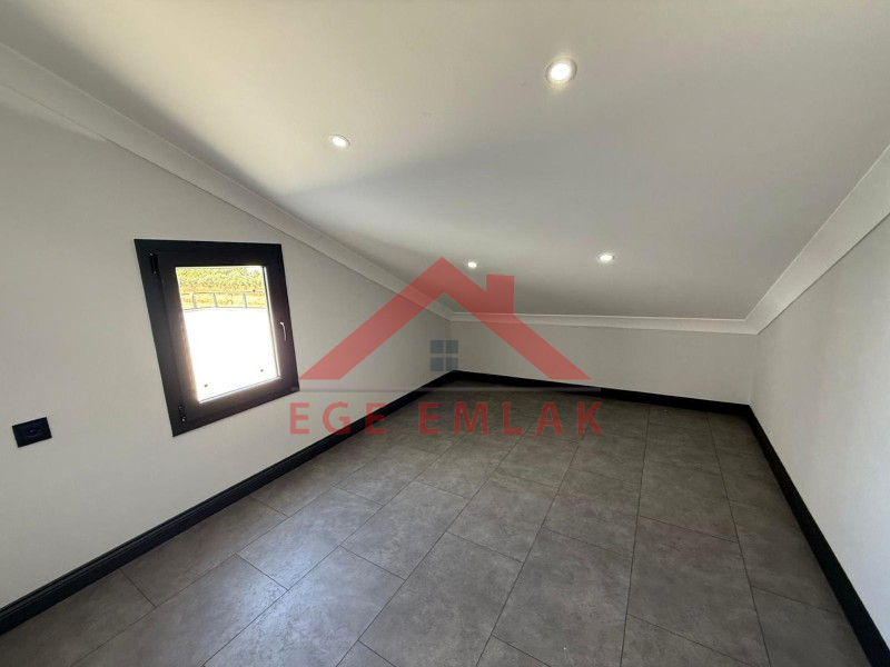 Didim'de Satılık Sıfır 3+1 Villa