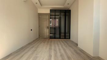 Elmas’tan 50.Yıl’da Merkezi Lokasyonda Sıfır Amerikan 1+1