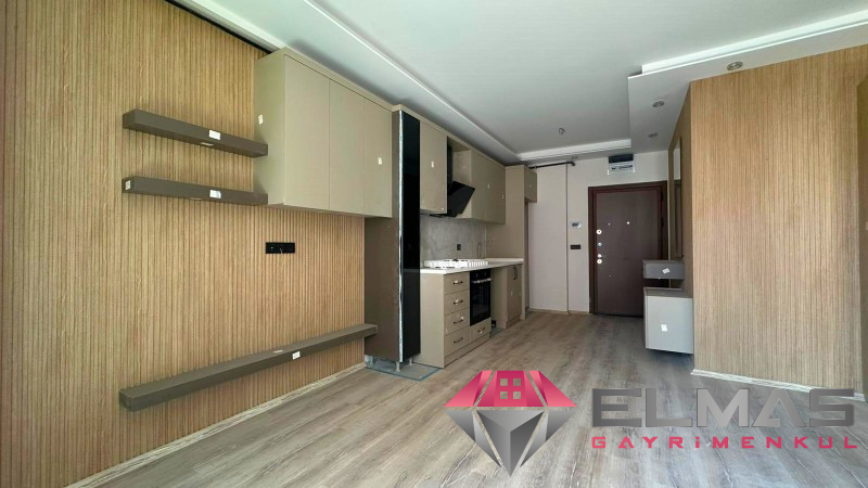 Elmas’tan 50.Yıl’da Merkezi Lokasyonda Sıfır Amerikan 1+1