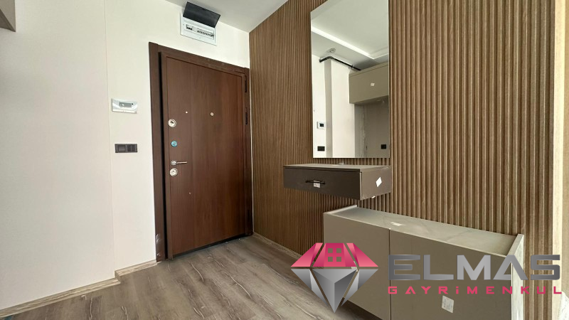 Elmas’tan 50.Yıl’da Merkezi Lokasyonda Sıfır Amerikan 1+1